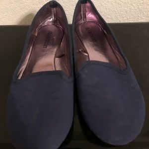 Women’s flats